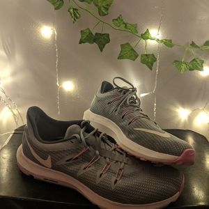 Women's Nike running shoes